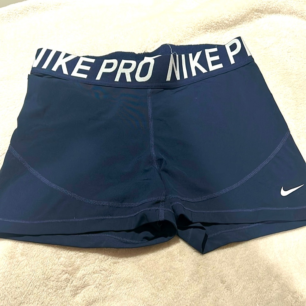 Nike pro shorts size XL